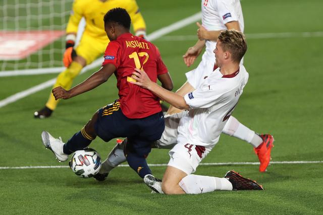 克内克特37分詹姆斯26+12 湖人力克爵士6连胜