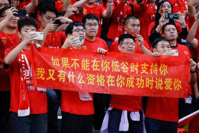 胡明轩20+8布鲁克斯19分 广东遭逆转不敌天津